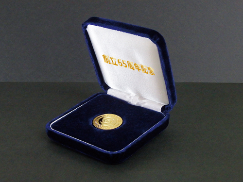 オリジナルコイン作成・オリジナルメダル作成・ビロードケース 箔押しイメージ