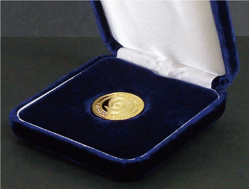 限定版 『昭和の歴史 』美術メダルコレクション純銀記念メダル 1800グラム